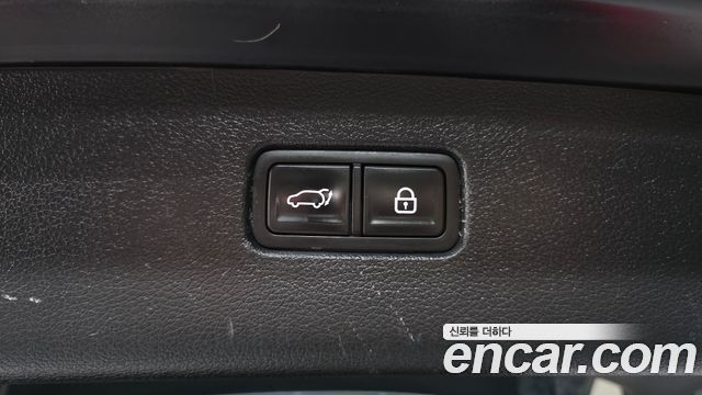 Genesis GV80 2020 — photo 32