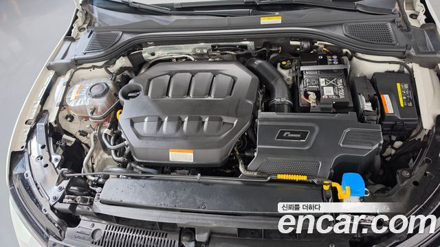 Volkswagen Golf 2024 — photo 6