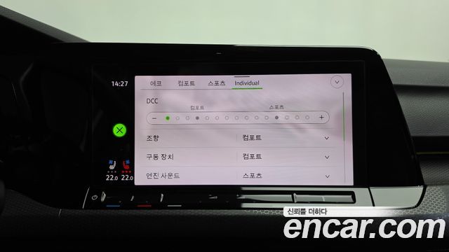 Volkswagen Golf 2024 — photo 34