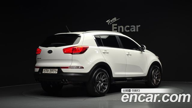Kia Sportage 2016 — photo 2