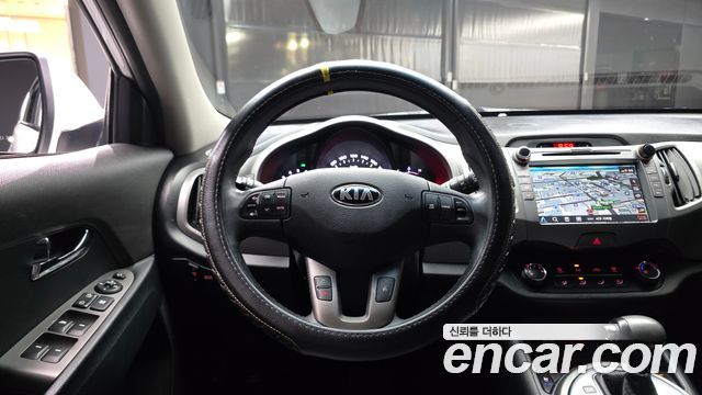 Kia Sportage 2016 — photo 19