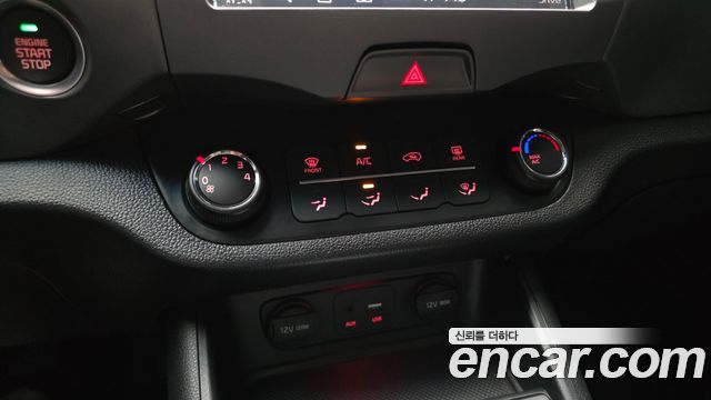 Kia Sportage 2016 — photo 22