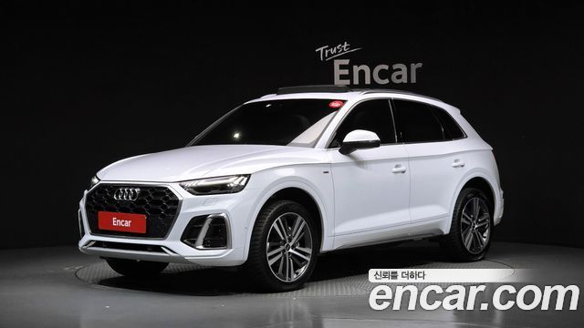 Audi Q5 2023 — photo 1
