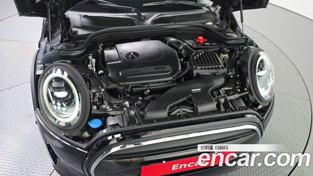 Mini Cooper 2024 — photo 6