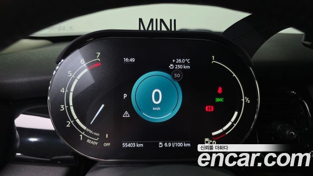 Mini Cooper 2024 — photo 11