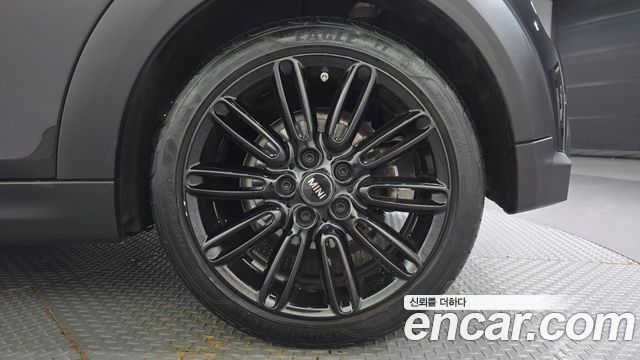 Mini Cooper 2024 — photo 7