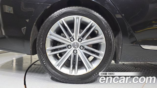 Genesis G80 2018 — photo 5