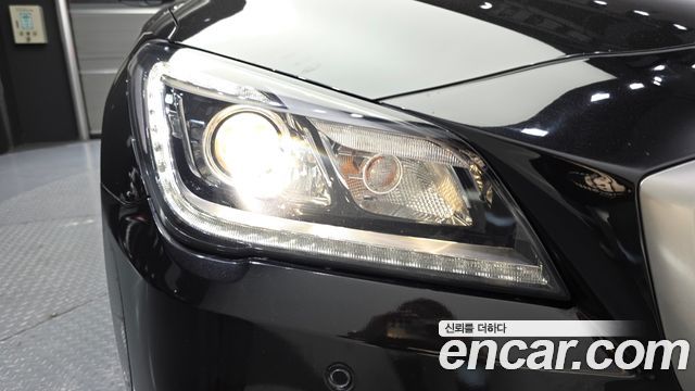Genesis G80 2018 — photo 8