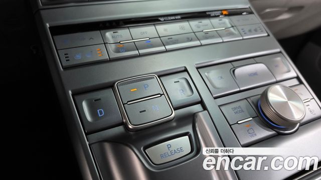 Hyundai Nexo 2021 — photo 12