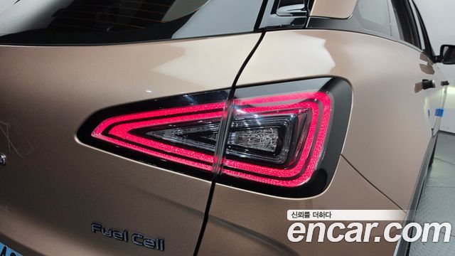 Hyundai Nexo 2021 — photo 9