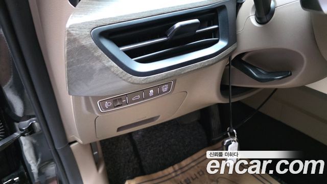 Kia K8 2022 — photo 27