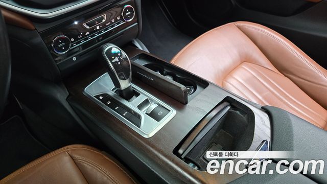Maserati Ghibli 2015 — photo 9