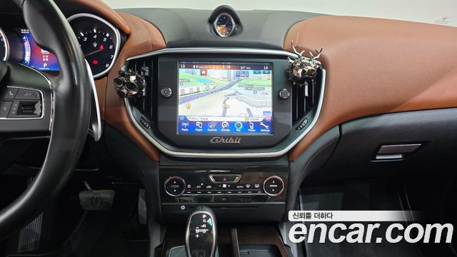 Maserati Ghibli 2015 — photo 14