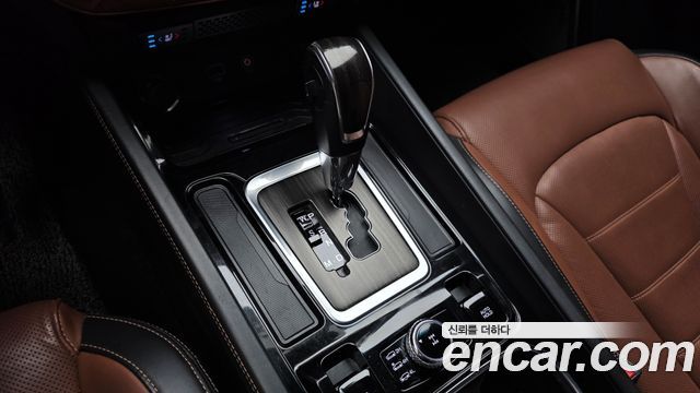 KG Mobility Rexton 2018 — photo 12