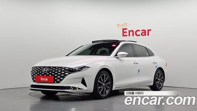 Hyundai Grandeur 2022 — photo 1