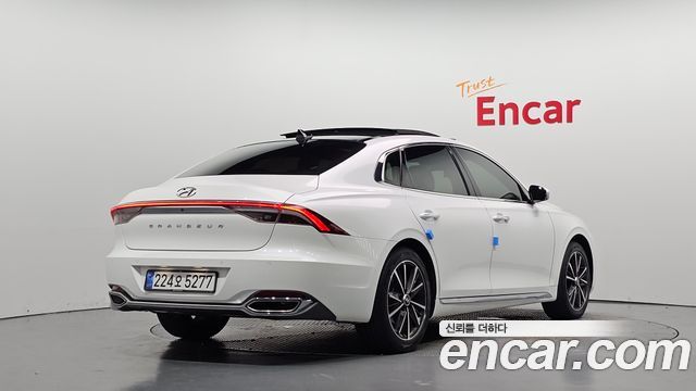 Hyundai Grandeur 2022 — photo 2