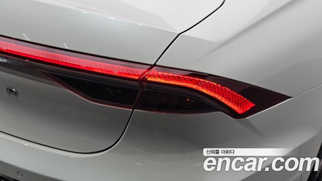 Hyundai Grandeur 2022 — photo 9