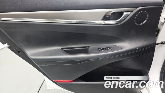 Hyundai Grandeur 2022 — photo 15