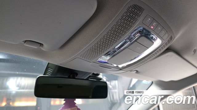 Mercedes-Benz A-Class 2020 — photo 22