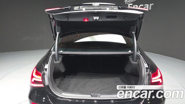 Mercedes-Benz A-Class 2020 — photo 26