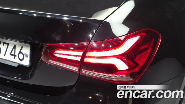 Mercedes-Benz A-Class 2020 — photo 9