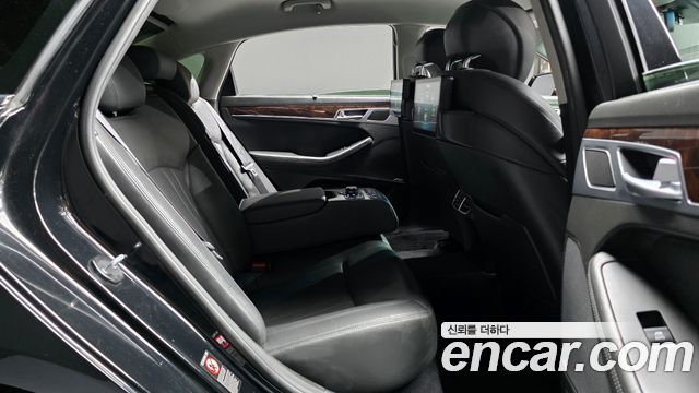 Hyundai Genesis 2016 — photo 11