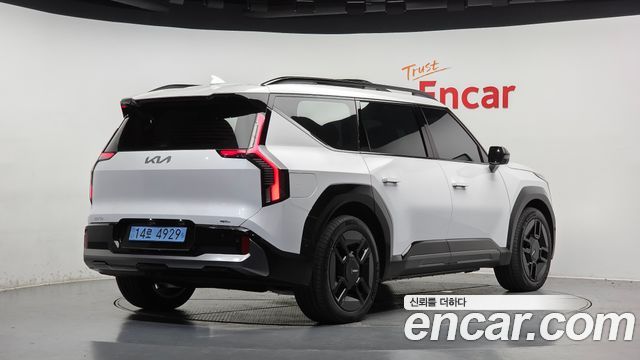 Kia EV9 2027 — photo 2