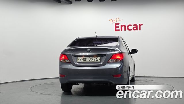 Hyundai Accent 2016 — photo 4