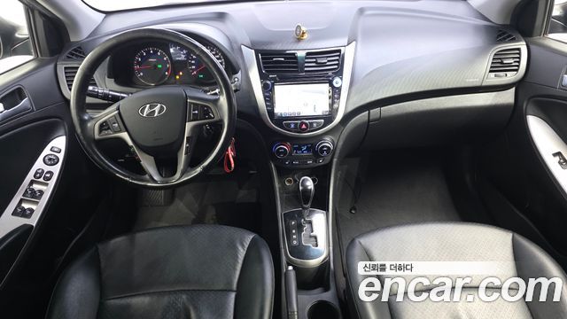 Hyundai Accent 2016 — photo 10