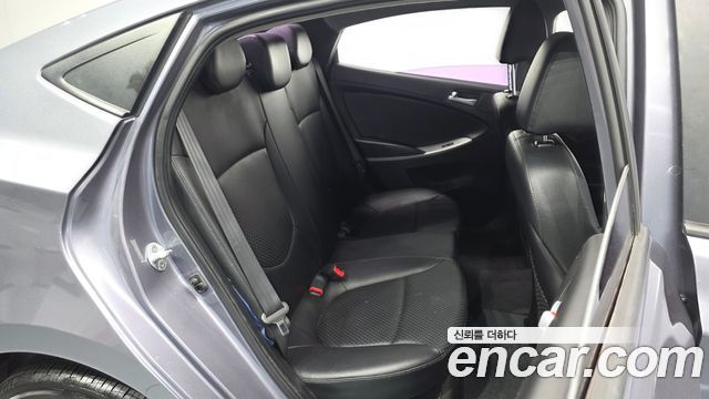 Hyundai Accent 2016 — photo 17