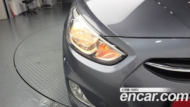 Hyundai Accent 2016 — photo 8