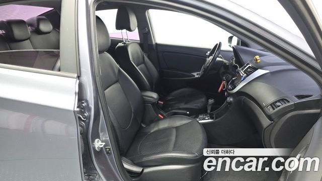 Hyundai Accent 2016 — photo 16