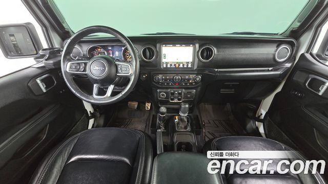 Jeep Wrangler 2019 — photo 10