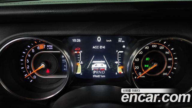Jeep Wrangler 2019 — photo 11