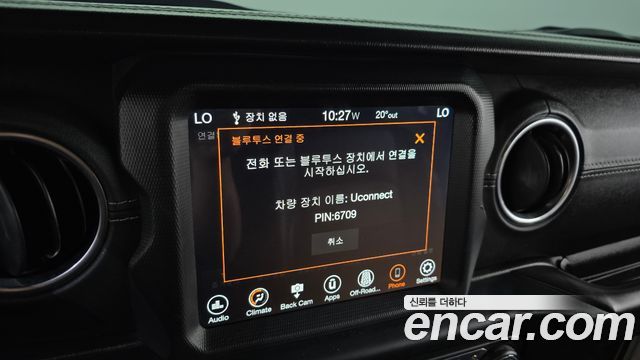 Jeep Wrangler 2019 — photo 26