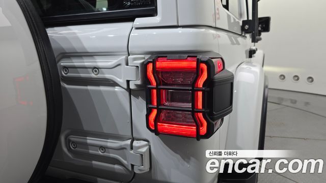 Jeep Wrangler 2019 — photo 9
