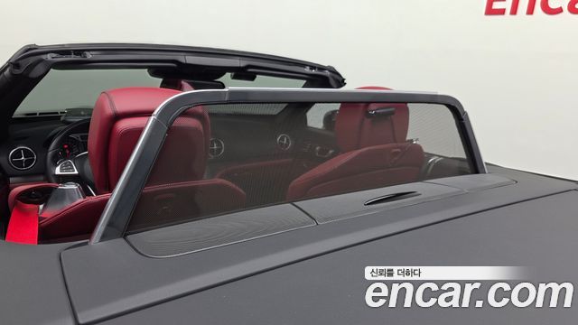 Mercedes-Benz SL-Class 2018 — photo 19