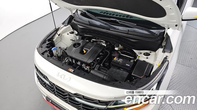 Kia Seltos 2023 — photo 6