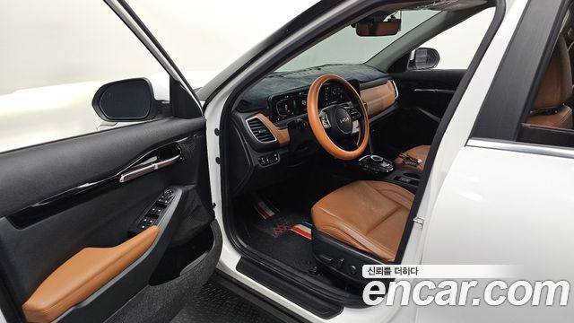 Kia Seltos 2023 — photo 13