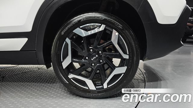 Kia Seltos 2023 — photo 7