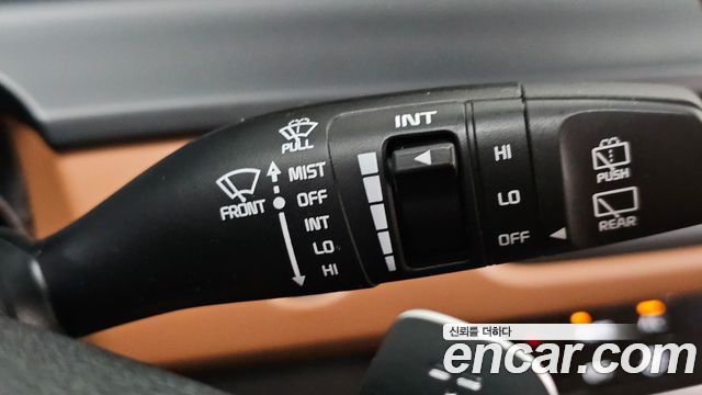 Kia Seltos 2023 — photo 32