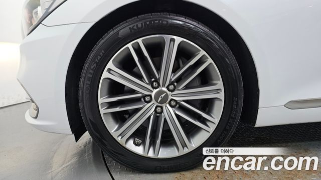 Genesis G80 2017 — photo 5
