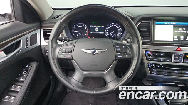 Genesis G80 2017 — photo 19