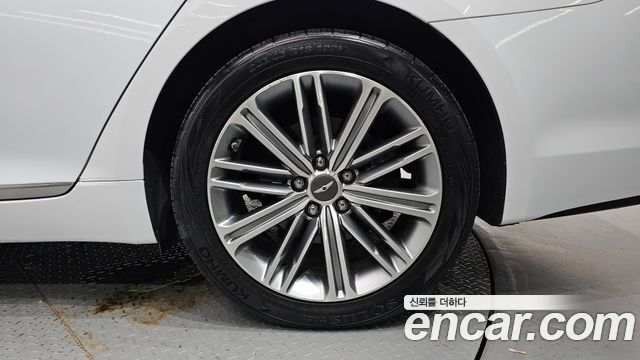Genesis G80 2017 — photo 7