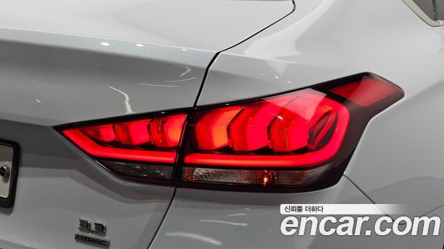 Genesis G80 2017 — photo 9