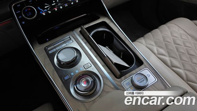 Genesis GV80 2023 — photo 9