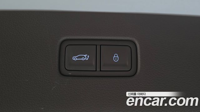 Genesis GV80 2023 — photo 16