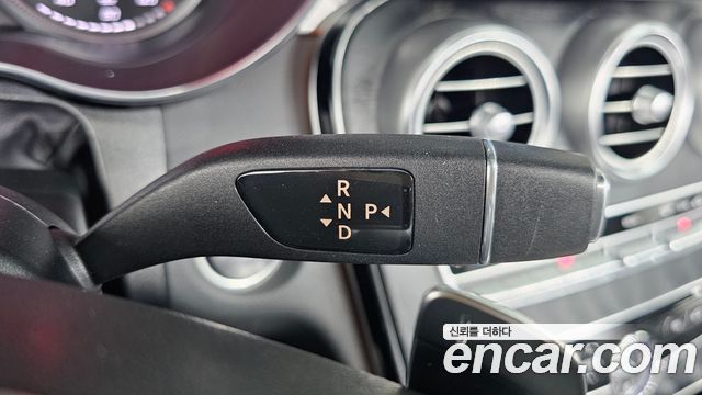 Mercedes-Benz C-Class 2017 — photo 9