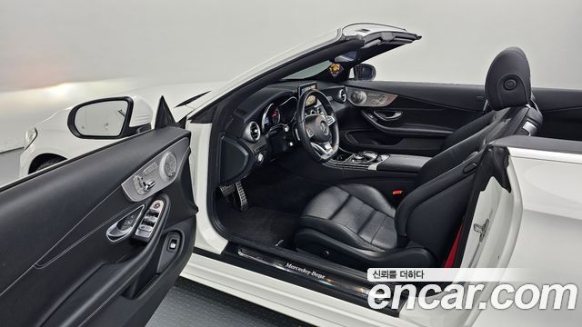Mercedes-Benz C-Class 2017 — photo 10