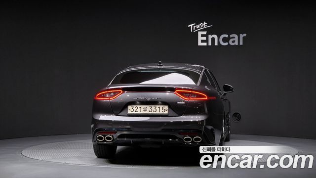 Kia Stinger 2020 — photo 4